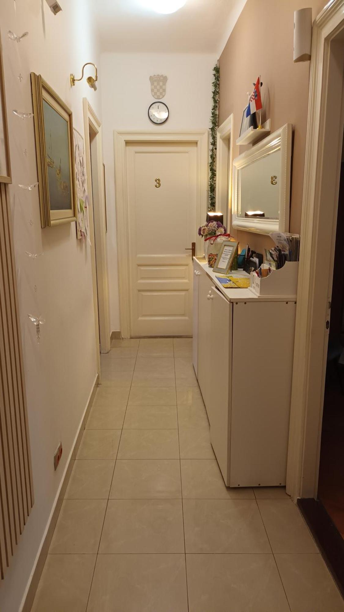 Guesthouse Vrlic Сплит Екстериор снимка