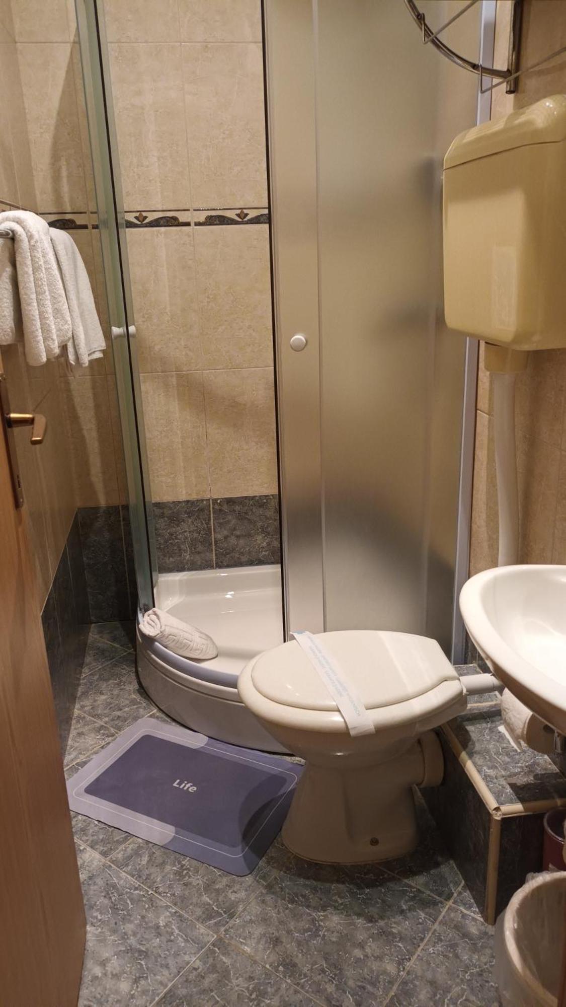 Guesthouse Vrlic Сплит Екстериор снимка